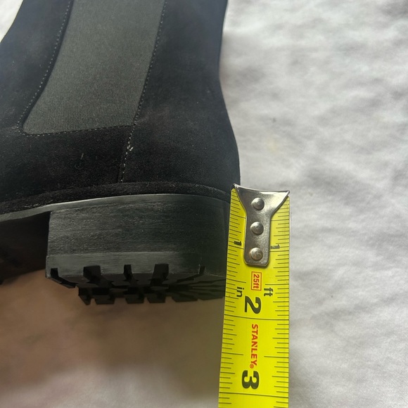 NWOB!  Stuart Weitzman black leather booties size 9 - Picture 6 of 6